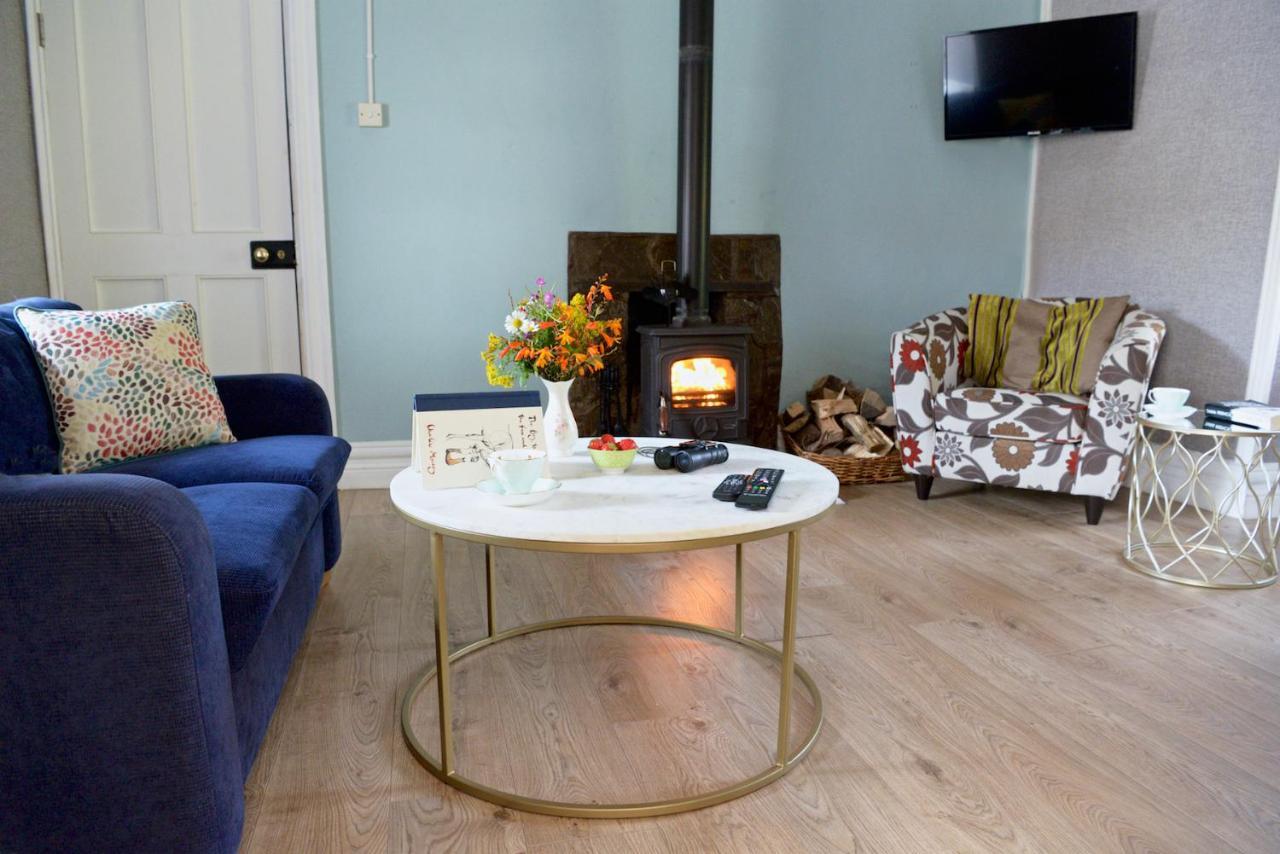Corderry Farmhouse, Idyllic Cottage Amid 250 Acres Lisvernane エクステリア 写真